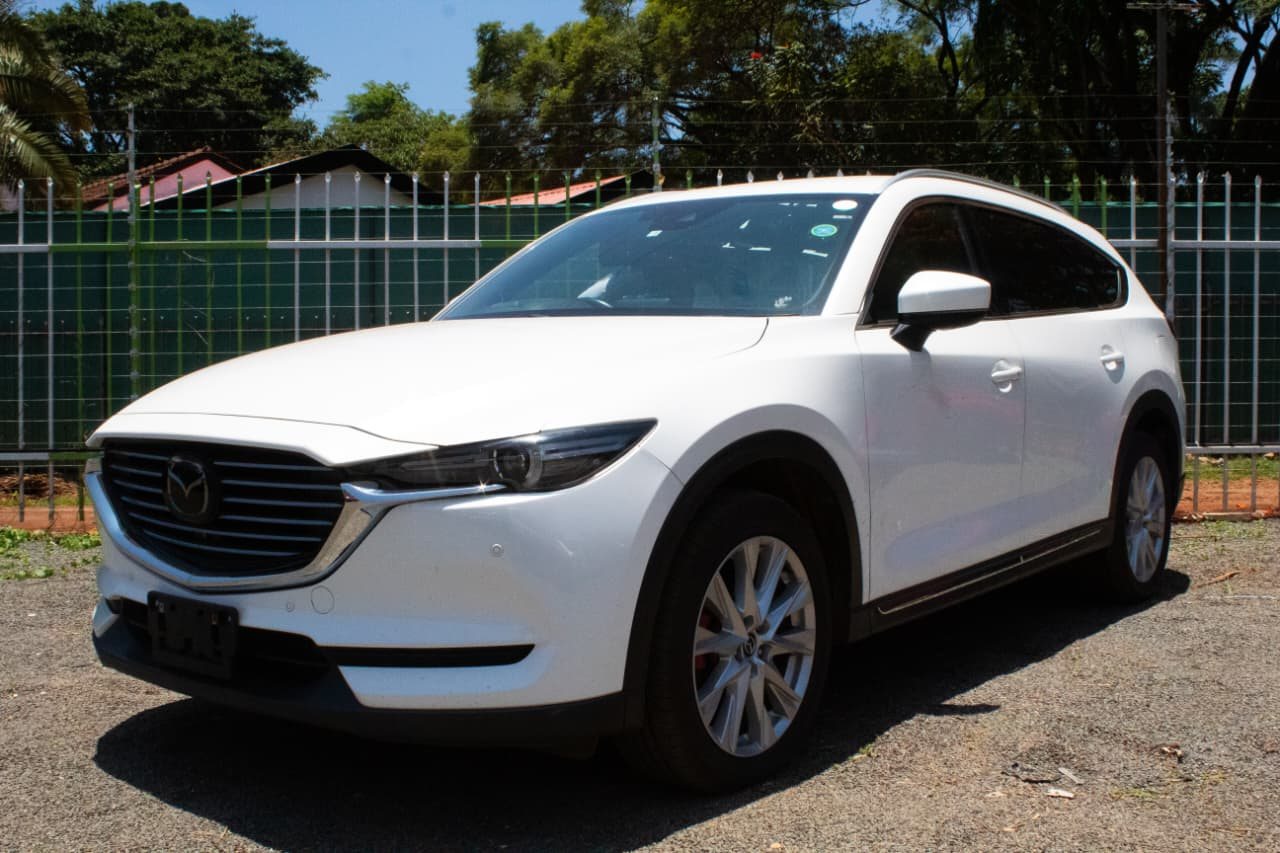 Vehicle photo thumbnail 3