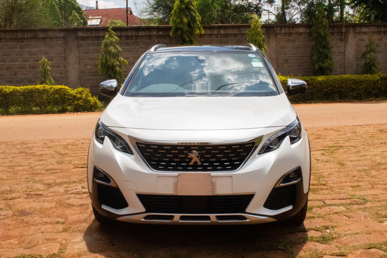 Vehicle photo thumbnail 2