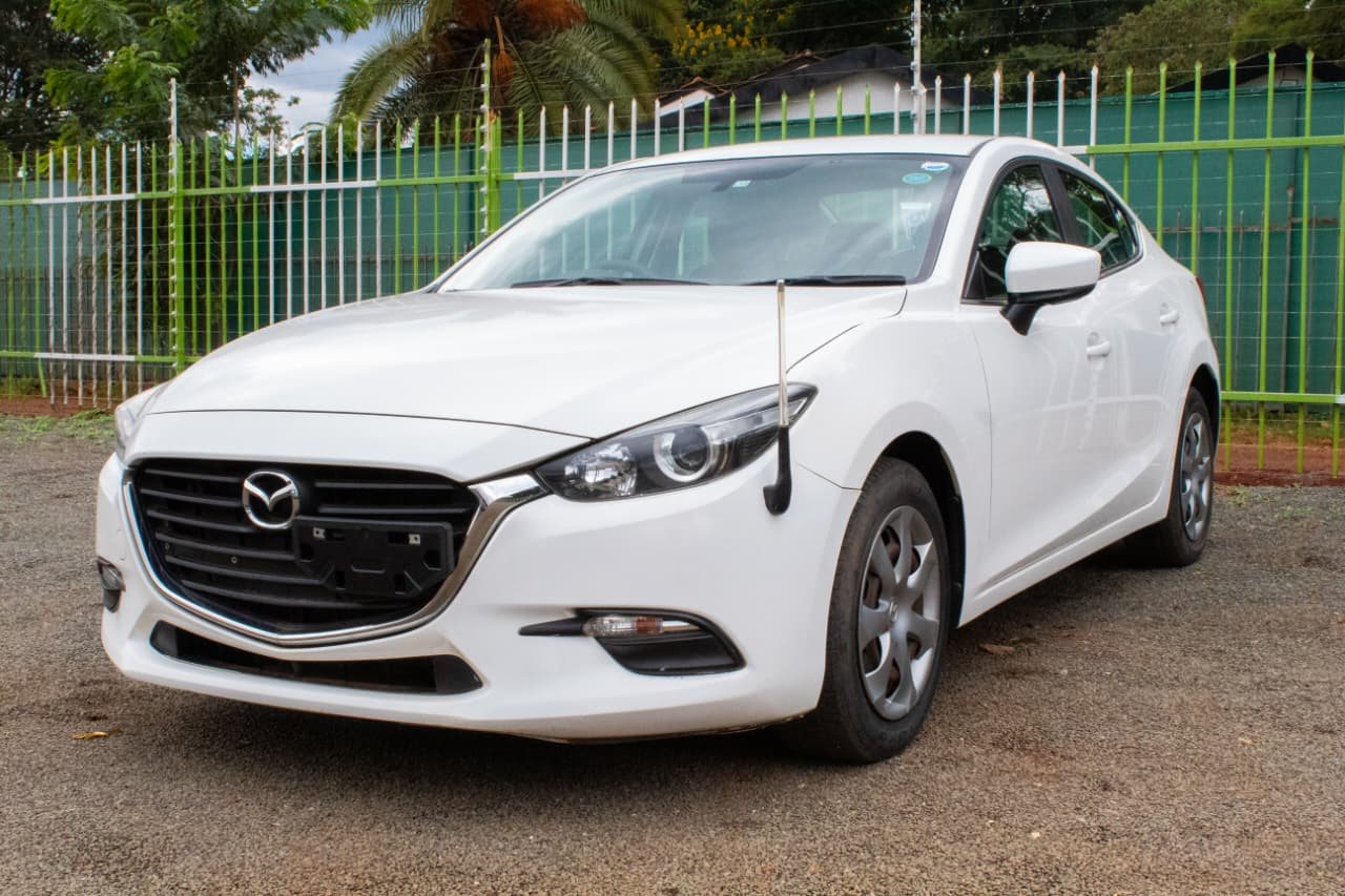 Vehicle photo thumbnail 7