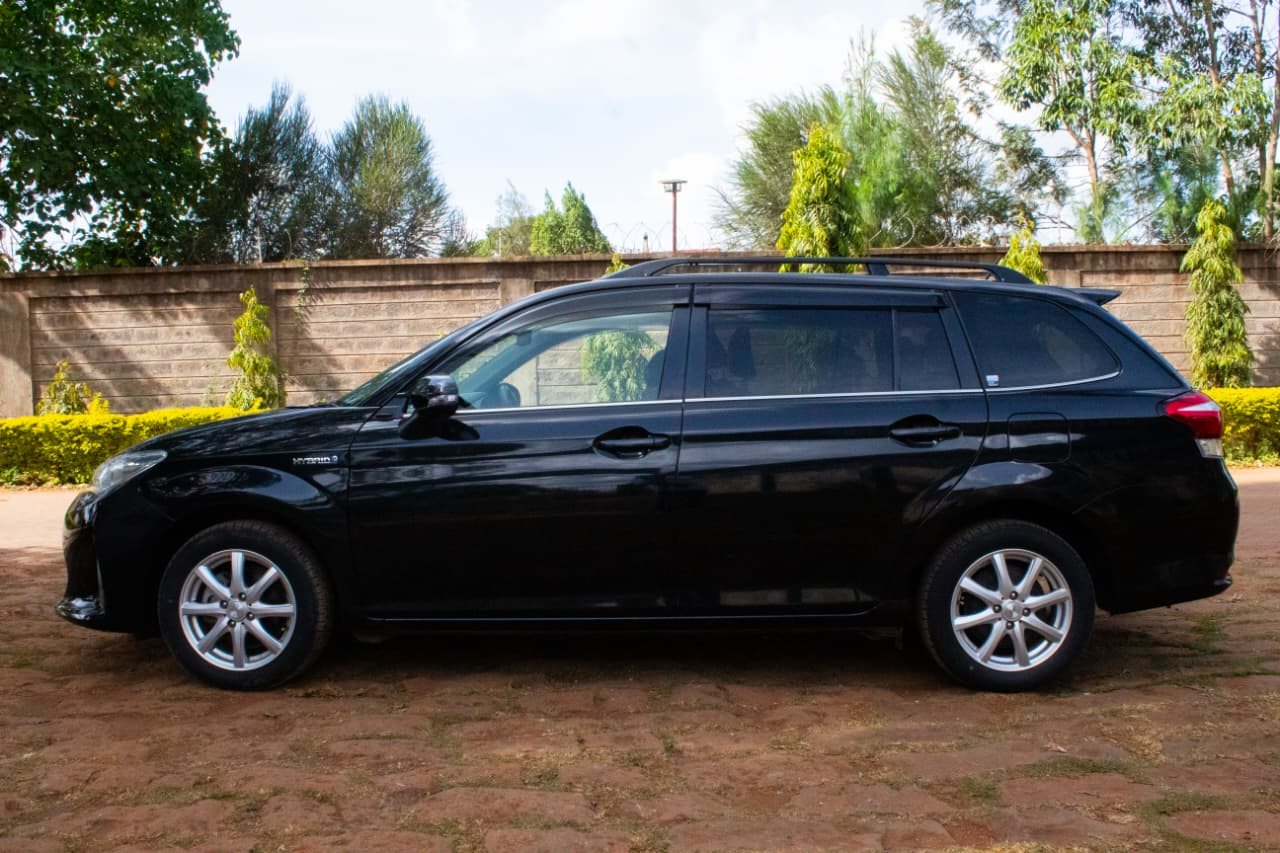 Vehicle photo thumbnail 9